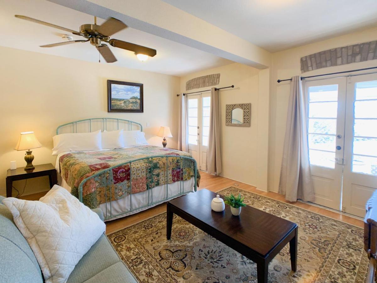 ניו בראונפלס Schmitz Bed & Breakfast מראה חיצוני תמונה