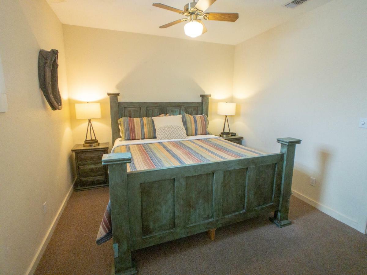 ניו בראונפלס Schmitz Bed & Breakfast מראה חיצוני תמונה